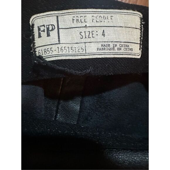 Free People faux leather black pull on pants sz 4 - Picture 7 of 13